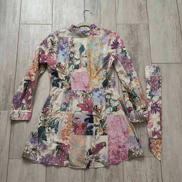 Zara Floral Parrot Button Up Belted Mini Linen Dress - Picture 8 of 9